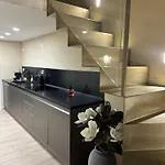 Beata Elia Loft *