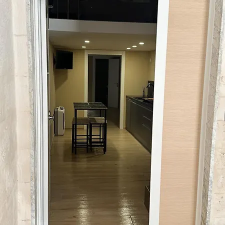 Beata Elia Loft شقة