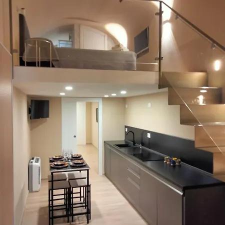 Beata Elia Loft * Bari