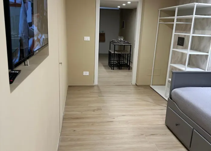 Beata Elia Loft * Μπάρι