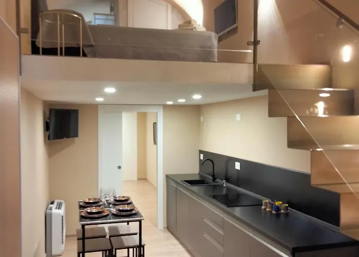 Beata Elia Loft * Μπάρι